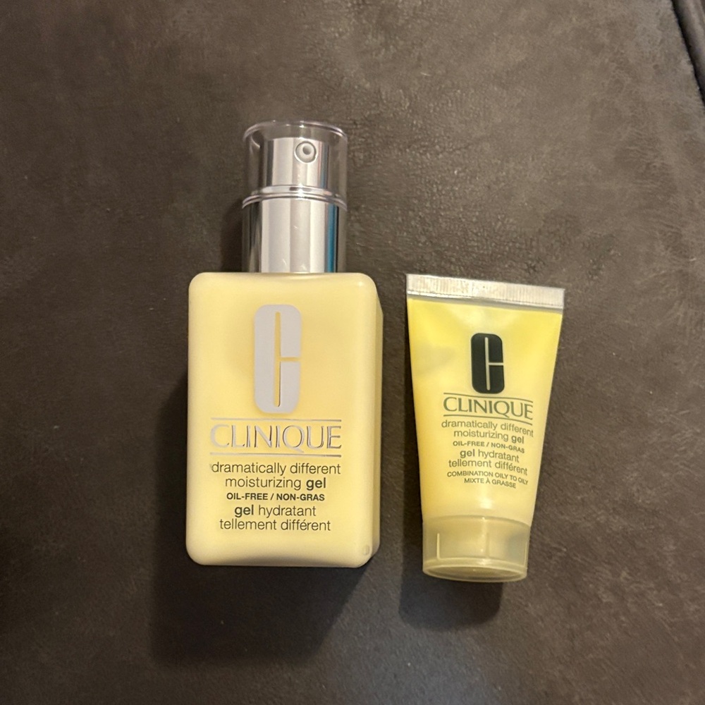 Clinique Dramatically Different Moisturizing Gel Duo - Com. Oily - Oily Skin